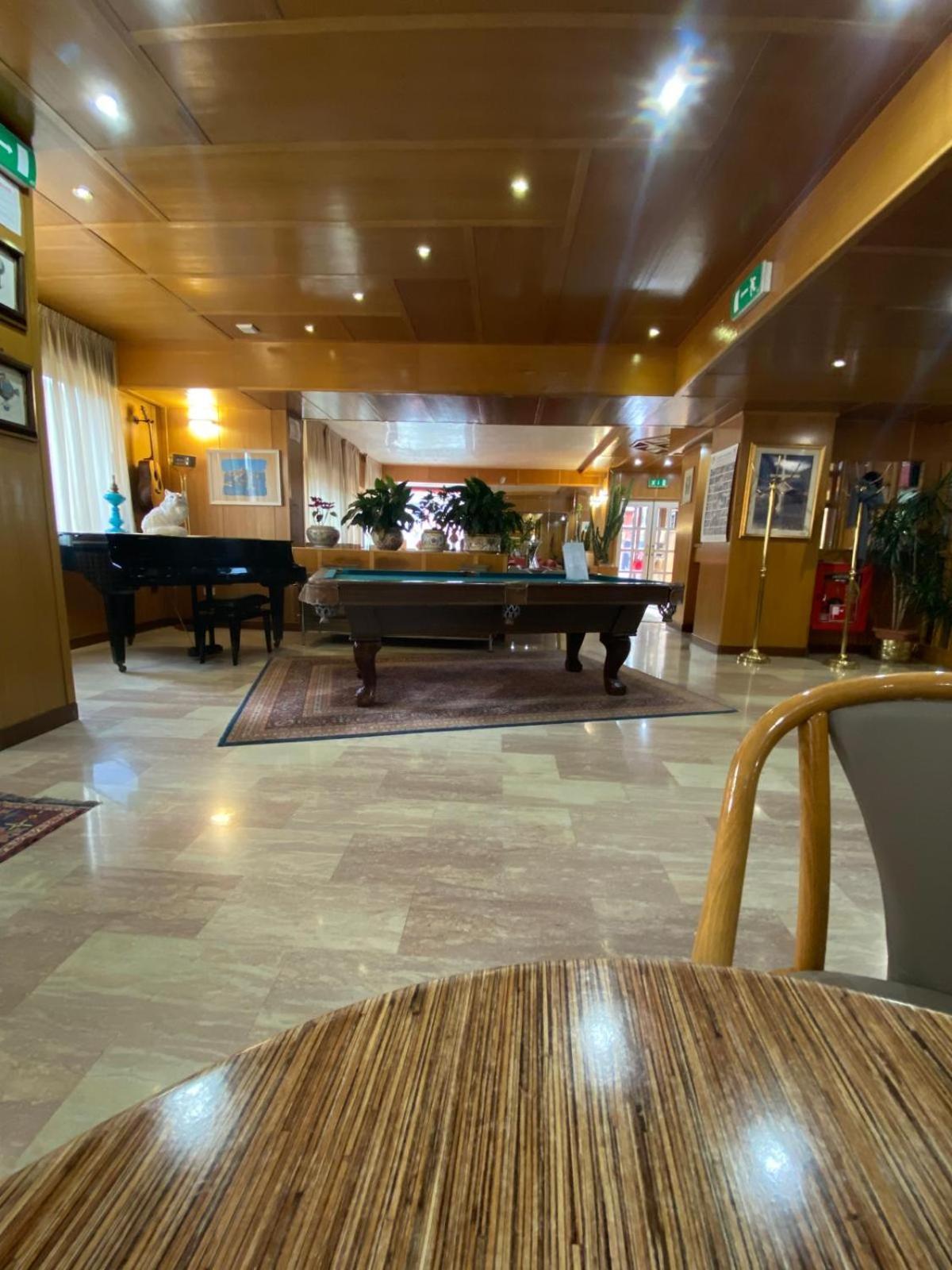 קמיליאטלו סילאנו Hotel Sila מראה חיצוני תמונה
